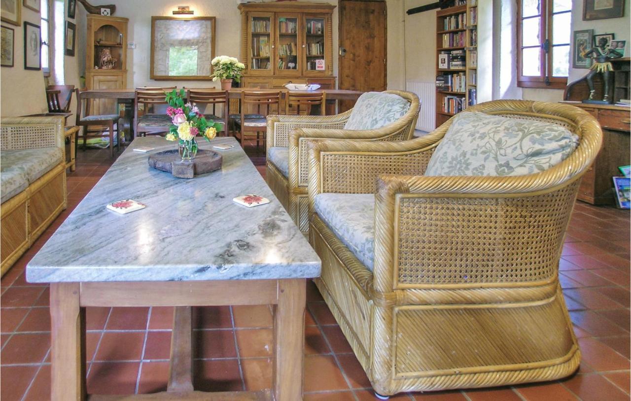 4 Bedroom Gorgeous Home In Monpazier Exterior photo